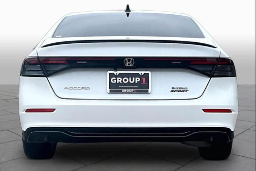 Platinum White Pearl 2025 Honda Accord Hybrid Sport-L