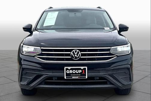 Deep Black Pearl 2022 Volkswagen Tiguan 2.0T S