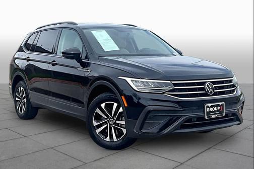 Deep Black Pearl 2022 Volkswagen Tiguan 2.0T S