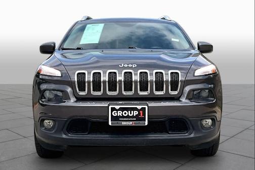 Granite Crystal Metallic Clearcoat 2018 Jeep Cherokee Latitude Plus