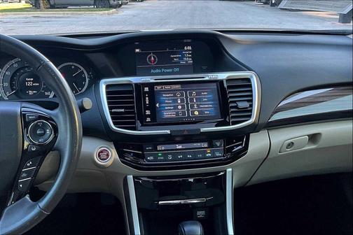 2017 Honda Accord EX-L w/Navigation & Honda Sensing