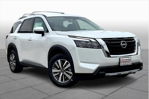 2025 Nissan Pathfinder SL FWD
