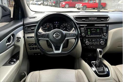 2020 Nissan Rogue Sport SL