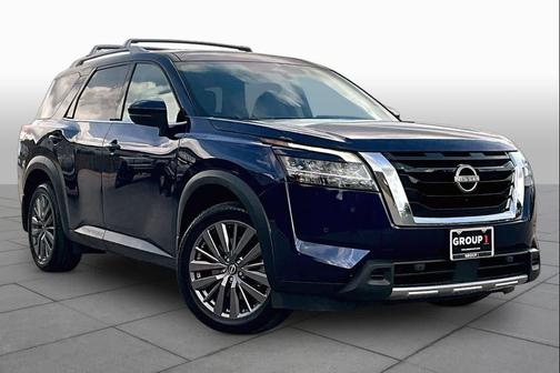 Deep Ocean Blue Pearl 2023 Nissan Pathfinder SL FWD