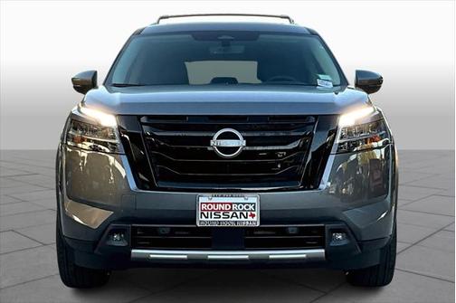 2024 Nissan Pathfinder Platinum FWD