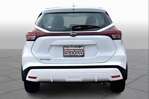 2024 Nissan Kicks S