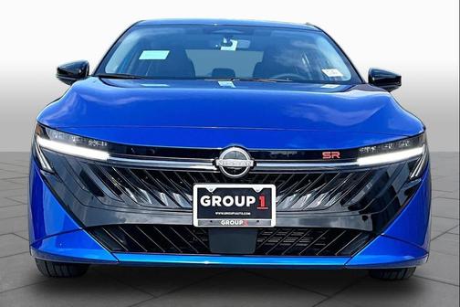 Bluestone Pearl/Super Black 2026 Nissan Sentra SR