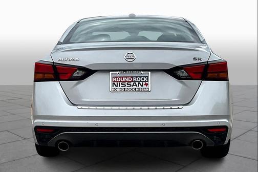 2022 Nissan Altima SR FWD