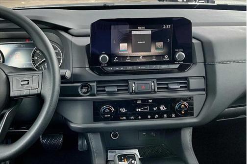 2025 Nissan Pathfinder S FWD