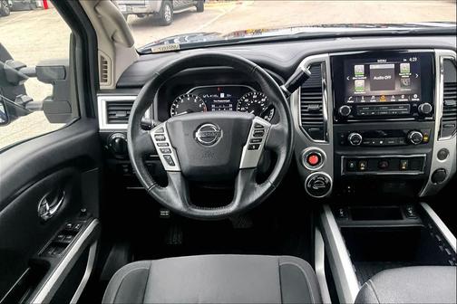 2020 Nissan Titan SV