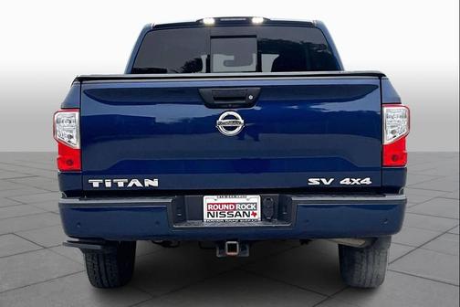 2020 Nissan Titan SV