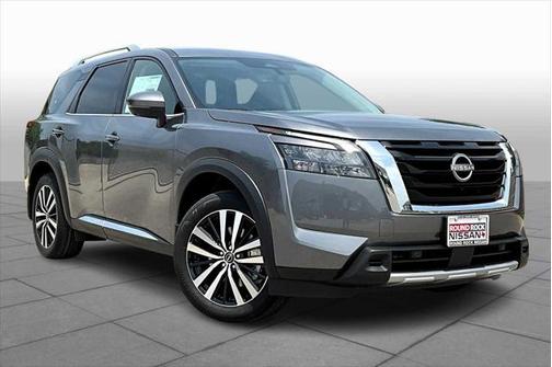 2025 Nissan Pathfinder Platinum FWD