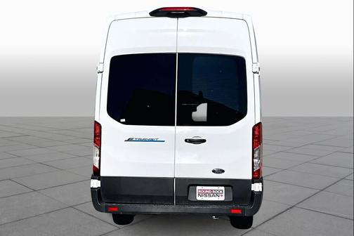 2022 Ford Transit-350 Base