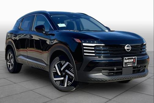 Super Black 2027 Nissan Kicks SV