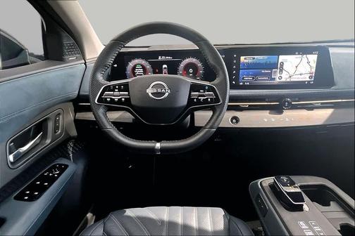 Black Diamond Pearl 2024 Nissan ARIYA PLATINUM+