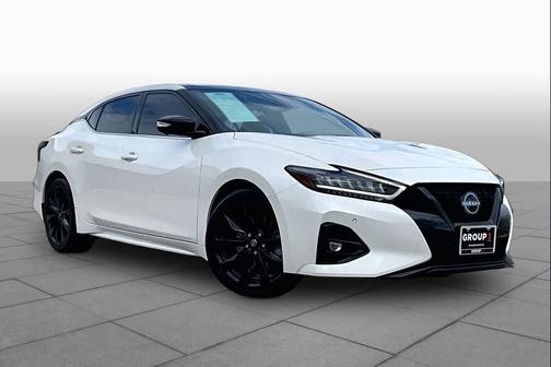 Pearl White Tricoat 2023 Nissan Maxima SR Xtronic CVT