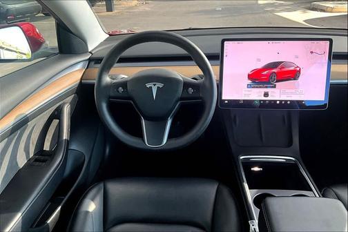 2022 Tesla Model 3 Standard Range