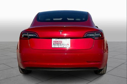 2022 Tesla Model 3 Standard Range
