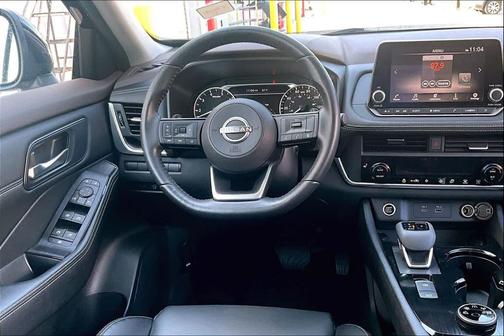 Super Black 2023 Nissan Rogue SV