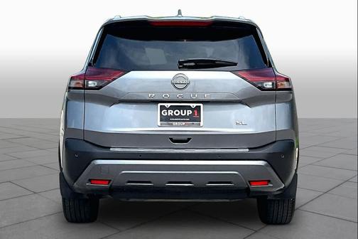 Gun Metallic 2023 Nissan Rogue SL