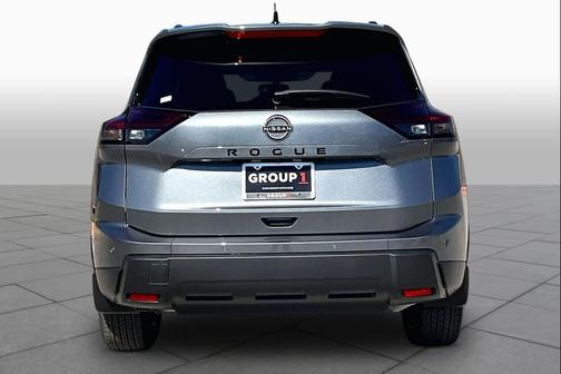 KAD/GUN METALL 2027 Nissan Rogue Dark Armor