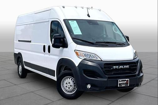 Bright White Clearcoat 2025 RAM ProMaster 2500 Tradesman