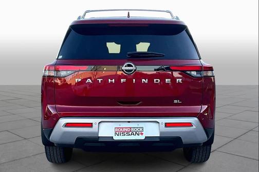 2023 Nissan Pathfinder SL FWD