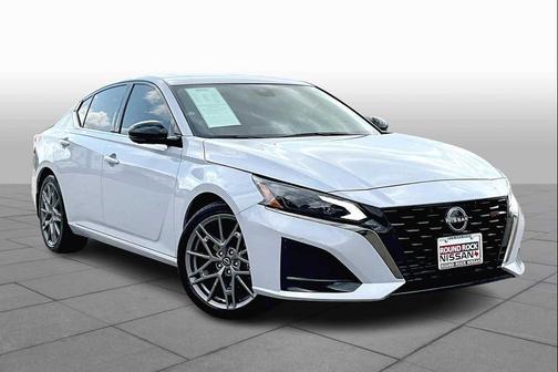 2024 Nissan Altima SR VC-Turbo FWD