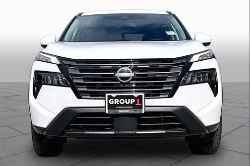 Everest White Pearl Tricoat 2026 Nissan Rogue SV