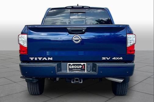 Deep Blue Pearl Metallic 2022 Nissan Titan SV