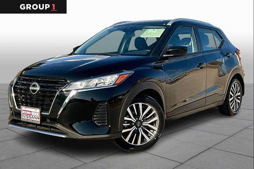 2022 Nissan Kicks SV