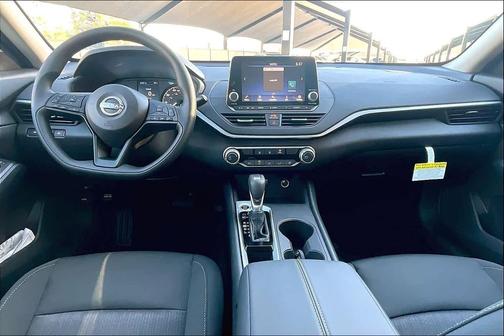 2025 Nissan Altima S FWD