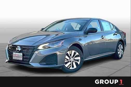 2025 Nissan Altima S FWD