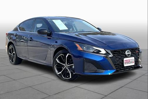 2023 Nissan Altima SR Intelligent AWD