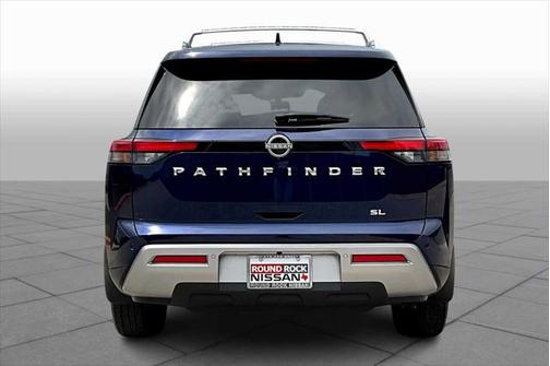 2024 Nissan Pathfinder SL FWD