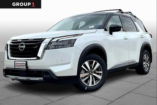 2025 Nissan Pathfinder SL 4WD