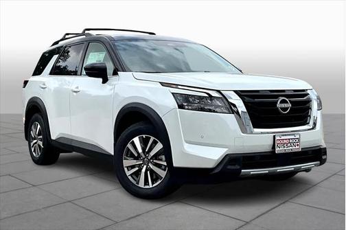 2025 Nissan Pathfinder SL 4WD