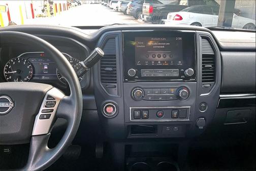 2024 Nissan Titan SV