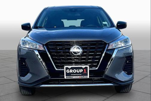 Gun Metallic 2024 Nissan Kicks S