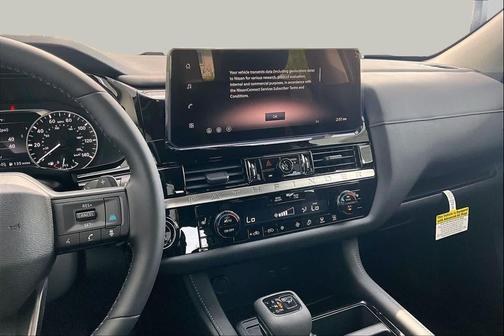 RCJ/DEEP OCEAN 2026 Nissan Pathfinder SV