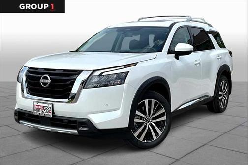 2025 Nissan Pathfinder Platinum FWD