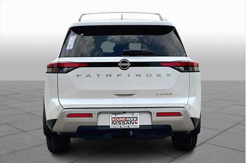 2025 Nissan Pathfinder Platinum FWD