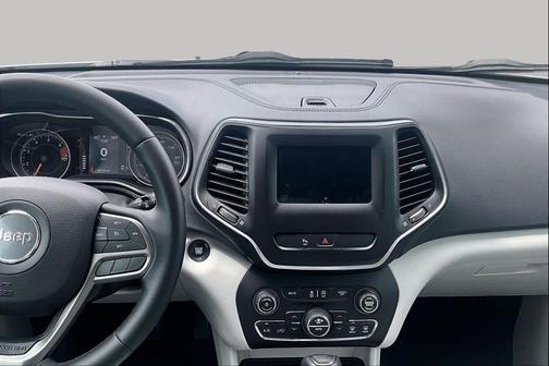 Bright White Clearcoat 2020 Jeep Cherokee Latitude Plus