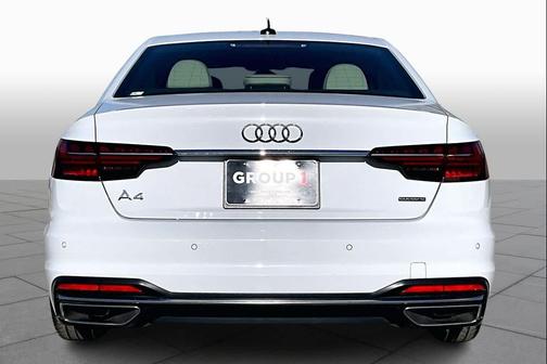 2023 Audi A4 45 S line Premium