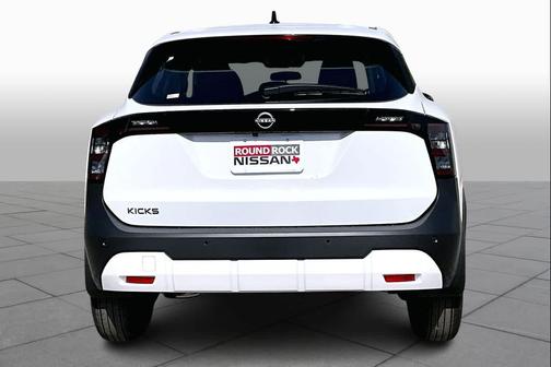 Fresh Powder 2026 Nissan Kicks S