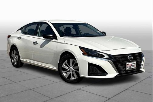 2025 Nissan Altima S FWD