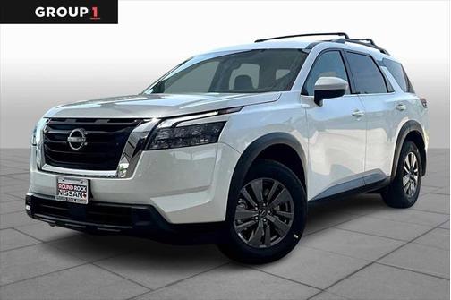 2025 Nissan Pathfinder SV FWD