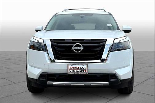 2025 Nissan Pathfinder Platinum FWD