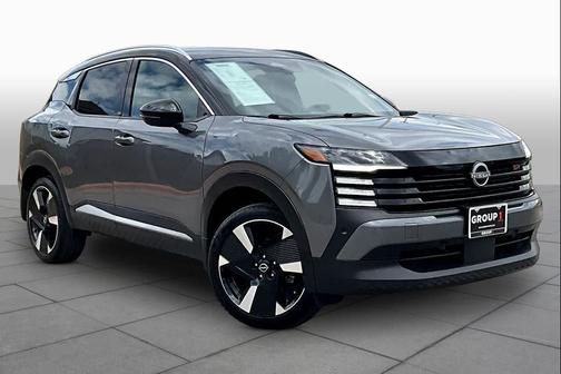 Gun Metallic/Super Black 2025 Nissan Kicks SR