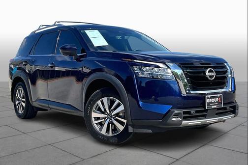 Deep Ocean Blue Pearl 2023 Nissan Pathfinder SL FWD